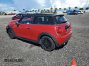 ✅ 2018 MINI Hardtop Cooper • VIN: WMWXP5C54J3C65020 • Lot: 81679975. Listed on Copart with 49,275 mi. Free auction sales archive from the USA and detailed vehicle history report at DreamBid. Image 2.