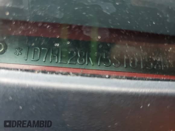 2005 Dodge Dakota ST z VIN 1D7HE28K75S101530, wystawiony jako Copart lot #69932425 z przebiegiem 155 996 mil mil oraz Szkoda całkowita • Salvage title. Historia ofert i sprzedaży dostępna na DreamBid. Obrazek 12.