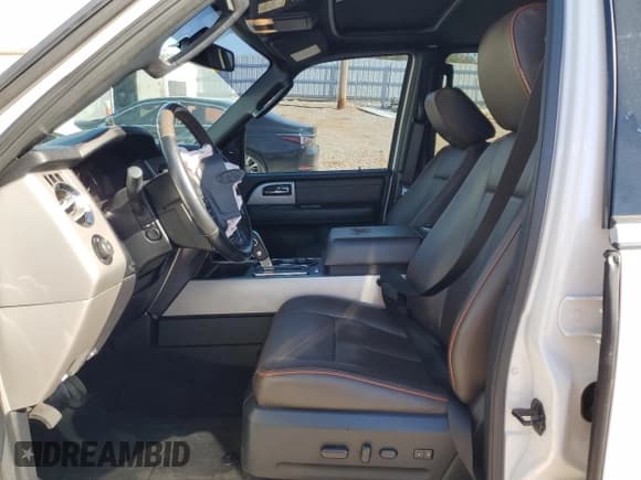 ✅ 2017 Ford Expedition Max XLT • VIN: 1FMJK1JT0HEA66393 • Lot: 91110335. Listed on Copart with 92,560 mi. Free auction sales archive from the USA and detailed vehicle history report at DreamBid. Image 7.