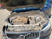 ✅ 2021 Volvo XC90 Momentum • VIN: YV4A221K0M1672860 • Lot: 90371535. Wystawiony na Copart z przebiegiem 61 943 mil. Bezpłatny archiwum sprzedaży aukcyjnych z USA i szczegółowy raport historii pojazdu na DreamBid. Zdjęcie 12.