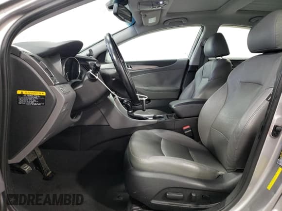 ✅ 2014 Hyundai Sonata Limited • VIN: KMHEC4A49EA108068 • Lot: 41383195. Listed on Copart with 186,158 mi. Free auction sales archive from the USA and detailed vehicle history report at DreamBid. Image 7.