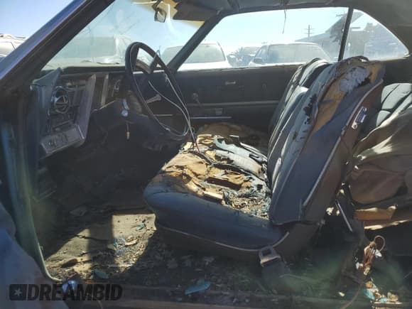 ✅ 1967 Oldsmobile Toronado • VIN: 396877N610043 • Лот: 79516854. Опубликован ранее на Copart с пробегом 242 595 миль. Бесплатный доступ к архиву аукционных продаж из США и подробный отчёт об истории автомобиля на DreamBid. Изображение 7.