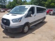 ✅ 2024 Ford Transit Passenger XL • VIN: 1FBAX9Y83RKB87058 • Lot: 42699200. Wystawiony na IAAI z przebiegiem 28 999 mil. Bezpłatny archiwum sprzedaży aukcyjnych z USA i szczegółowy raport historii pojazdu na DreamBid. Zdjęcie 2.