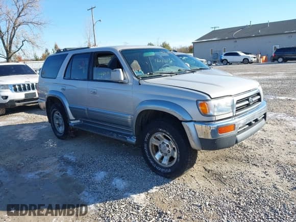 ✅ 1998 Toyota 4Runner Limited • VIN: JT3HN87RXW0188109 • Lot: 43668939. Listed on IAAI with 242,044 mi. Free auction sales archive from the USA and detailed vehicle history report at DreamBid. Image 1.