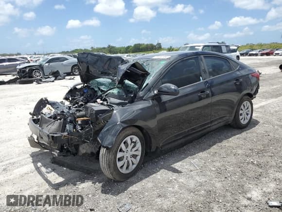 ✅ 2019 Hyundai Accent SE • VIN: 3KPC24A33KE064602 • Лот: 69578844. Опубликован ранее на Copart с пробегом 84 516 миль. Бесплатный доступ к архиву аукционных продаж из США и подробный отчёт об истории автомобиля на DreamBid. Изображение 1.