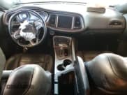 ✅ 2016 Dodge Challenger R/T • VIN: 2C3CDZBTXGH125367 • Lot: 70142722. Wystawiony na Copart z przebiegiem 88 808 mil. Bezpłatny archiwum sprzedaży aukcyjnych z USA i szczegółowy raport historii pojazdu na DreamBid. Zdjęcie 8.