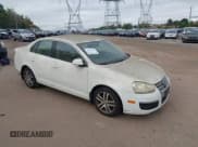 ✅ 2006 Volkswagen Jetta 2.5L • VIN: 3VWRF71KX6M680684 • Лот: 43235252. Опубликован ранее на IAAI с пробегом 145 797 миль. Бесплатный доступ к архиву аукционных продаж из США и подробный отчёт об истории автомобиля на DreamBid. Изображение 1.