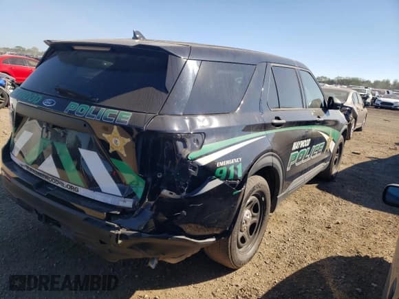 ✅ 2020 Ford Police Interceptor Utility • VIN: 1FM5K8AC3LGB95381 • Lot: 73491904. Wystawiony na Copart z przebiegiem 39 789 mil. Bezpłatny archiwum sprzedaży aukcyjnych z USA i szczegółowy raport historii pojazdu na DreamBid. Zdjęcie 3.