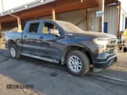 ✅ 2022 Chevrolet Silverado 1500 RST • VIN: 2GCUDEED2N1517956 • Lot: 69845685. Wystawiony na Copart z przebiegiem 49 594 mil. Bezpłatny archiwum sprzedaży aukcyjnych z USA i szczegółowy raport historii pojazdu na DreamBid. Zdjęcie 4.