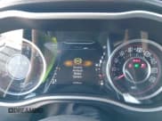 ✅ 2016 Dodge Challenger R/T Scat Pack • VIN: 2C3CDZFJ1GH102682 • Lot: 43202768. Wystawiony na IAAI z przebiegiem 76 100 mil. Bezpłatny archiwum sprzedaży aukcyjnych z USA i szczegółowy raport historii pojazdu na DreamBid. Zdjęcie 7.