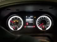 ✅ 2016 Ram 1500 Express • VIN: 1C6RR7KG7GS392254 • Lot: 82787914. Wystawiony na Copart z przebiegiem 103 680 mil. Bezpłatny archiwum sprzedaży aukcyjnych z USA i szczegółowy raport historii pojazdu na DreamBid. Zdjęcie 9.