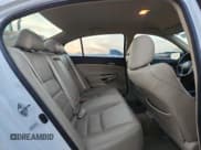 ✅ 2011 Honda Accord SE • VIN: 1HGCP2F64BA142527 • Лот: 91393705. Опубликован ранее на Copart с пробегом 80 428 миль. Бесплатный доступ к архиву аукционных продаж из США и подробный отчёт об истории автомобиля на DreamBid. Изображение 10.