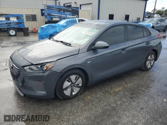 2018 Hyundai Ioniq Blue с VIN KMHC65LC8JU084525, выставлен на аукционе Copart как лот 79477674 с пробегом 76 375 миль миль и На запчасти • Non repairable. История ставок и продаж доступна на DreamBid. Изображение 1.