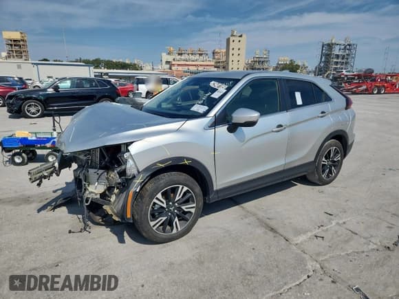 ✅ 2024 Mitsubishi Eclipse Cross SE • VIN: JA4ATWAAXRZ079637 • Lot: 80731065. Wystawiony na Copart z przebiegiem Nie podano. Bezpłatny archiwum sprzedaży aukcyjnych z USA i szczegółowy raport historii pojazdu na DreamBid. Zdjęcie 1.