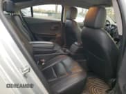 ✅ 2015 Chevrolet Volt • VIN: 1G1RD6E45FU112068 • Lot: 85961045. Wystawiony na Copart z przebiegiem 272 243 mil. Bezpłatny archiwum sprzedaży aukcyjnych z USA i szczegółowy raport historii pojazdu na DreamBid. Zdjęcie 10.