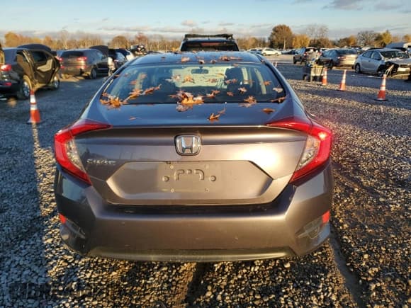 ✅ 2016 Honda Civic LX • VIN: 19XFC2F59GE020913 • Lot: 92229535. Listed on Copart with 124,976 mi. Free auction sales archive from the USA and detailed vehicle history report at DreamBid. Image 6.