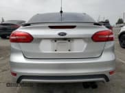 ✅ 2015 Ford Focus SE • VIN: 1FADP3F28FL348729 • Lot: 61936225. Listed on Copart with 107,351 mi. Free auction sales archive from the USA and detailed vehicle history report at DreamBid. Image 6.