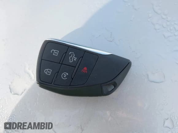 ✅ 2025 Chevrolet Silverado 1500 • VIN: 1GCRKDED1SZ239964 • Лот: 43724041. Опубликован ранее на IAAI с пробегом 13 209 миль. Бесплатный доступ к архиву аукционных продаж из США и подробный отчёт об истории автомобиля на DreamBid. Изображение 11.