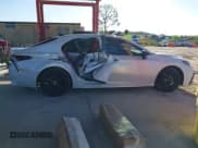 ✅ 2024 Toyota Camry XSE • VIN: 4T1K61AK3RU894932 • Lot: 43414893. Wystawiony na IAAI z przebiegiem 37 940 mil. Bezpłatny archiwum sprzedaży aukcyjnych z USA i szczegółowy raport historii pojazdu na DreamBid. Zdjęcie 14.