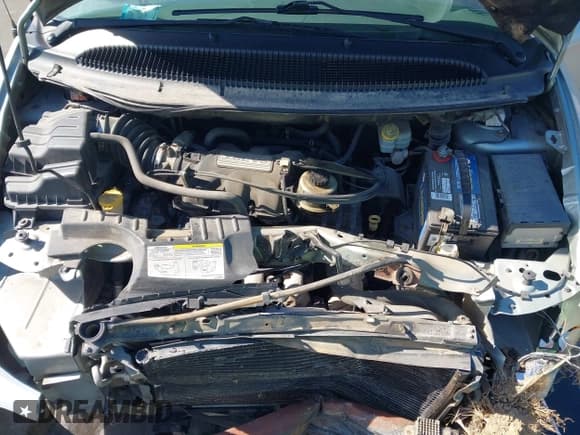 ✅ 2004 Dodge Caravan SXT • VIN: 2D4GP44L94R538104 • Lot: 43536320. Listed on IAAI with 193,505 mi. Free auction sales archive from the USA and detailed vehicle history report at DreamBid. Image 10.