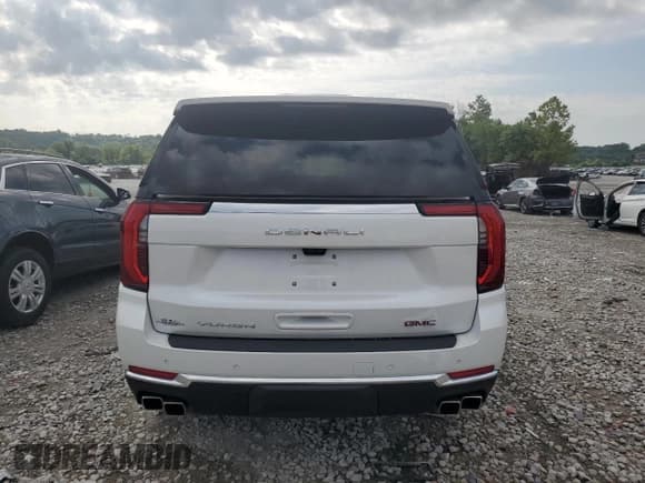✅ 2025 GMC Yukon Denali • VIN: 1GKS2DRL0SR249182 • Лот: 68534865. Опубликован ранее на Copart с пробегом 4 488 миль. Бесплатный доступ к архиву аукционных продаж из США и подробный отчёт об истории автомобиля на DreamBid. Изображение 6.
