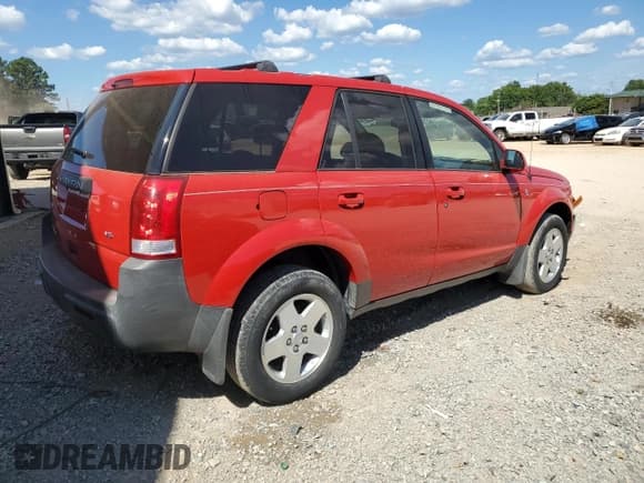 ✅ 2005 Saturn VUE • VIN: 5GZCZ53465S807387 • Lot: 79765404. Wystawiony na Copart z przebiegiem 163 839 mil. Bezpłatny archiwum sprzedaży aukcyjnych z USA i szczegółowy raport historii pojazdu na DreamBid. Zdjęcie 3.