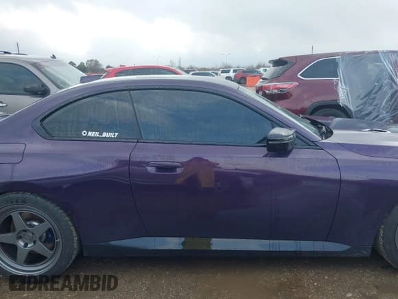 ✅ 2022 BMW 2 Series M240i xDrive • VIN: 3MW53CM03N8C68415 • Lot: 41443638. Wystawiony na IAAI z przebiegiem 37 209 mil. Bezpłatny archiwum sprzedaży aukcyjnych z USA i szczegółowy raport historii pojazdu na DreamBid. Zdjęcie 13.