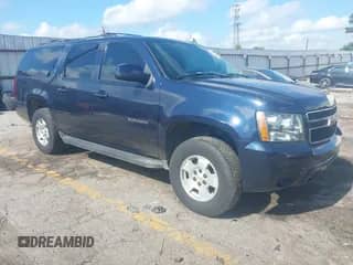 2007 Chevrolet Suburban LT с VIN 1GNFC16077J244819, выставлен на аукционе IAAI как лот 42823003 с пробегом 186 301 миль миль и . История ставок и продаж доступна на DreamBid. Изображение 1.