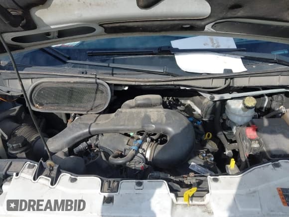 ✅ 2016 Ford Transit Cargo • VIN: 1FTYR1YM9GKB55554 • Lot: 41850417. Wystawiony na IAAI z przebiegiem 69 562 mil. Bezpłatny archiwum sprzedaży aukcyjnych z USA i szczegółowy raport historii pojazdu na DreamBid. Zdjęcie 10.