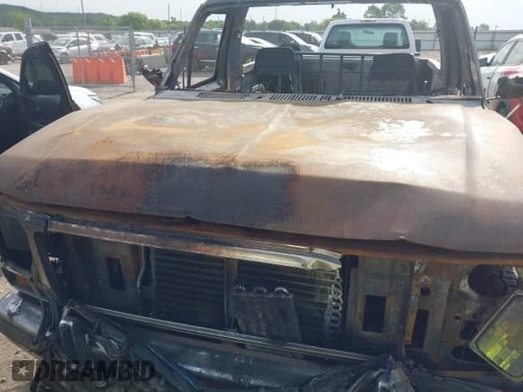 ✅ 1985 Ford Bronco Custom • VIN: 1FMDU15NXFLA68616 • Lot: 42860917. Listed on IAAI with Not provided. Free auction sales archive from the USA and detailed vehicle history report at DreamBid. Image 10.