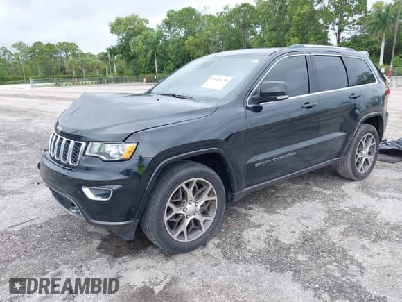 ✅ 2018 Jeep Grand Cherokee Limited • VIN: 1C4RJEBG7JC327281 • Lot: 43426638. Listed on IAAI with 132,280 mi. Free auction sales archive from the USA and detailed vehicle history report at DreamBid. Image 2.