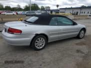 ✅ 2004 Chrysler Sebring LXi • VIN: 1C3EL55R44N263526 • Lot: 71089595. Wystawiony na Copart z przebiegiem 78 871 mil. Bezpłatny archiwum sprzedaży aukcyjnych z USA i szczegółowy raport historii pojazdu na DreamBid. Zdjęcie 3.