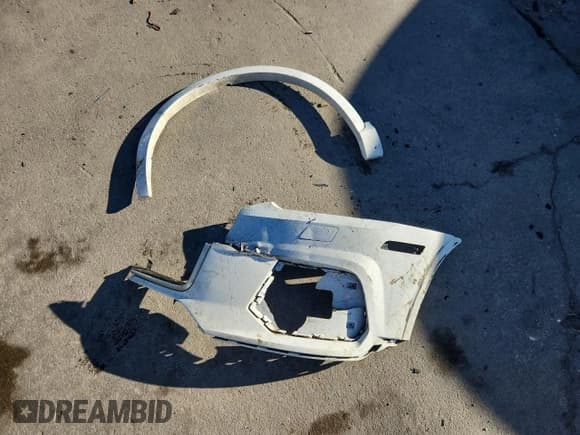 ✅ 2017 Audi Q3 Premium Plus • VIN: WA1JCCFS3HR010299 • Lot: 91350385. Wystawiony na Copart z przebiegiem 109 661 mil. Bezpłatny archiwum sprzedaży aukcyjnych z USA i szczegółowy raport historii pojazdu na DreamBid. Zdjęcie 13.