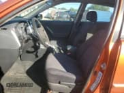 ✅ 2005 Pontiac Vibe • VIN: 5Y2SL63805Z401782 • Lot: 87221935. Listed on Copart with 231,332 mi. Free auction sales archive from the USA and detailed vehicle history report at DreamBid. Image 7.