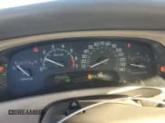 ✅ 2003 Buick Park Avenue • VIN: 1G4CW54K534201020 • Lot: 92689625. Wystawiony na Copart z przebiegiem 283 324 mil. Bezpłatny archiwum sprzedaży aukcyjnych z USA i szczegółowy raport historii pojazdu na DreamBid. Zdjęcie 9.