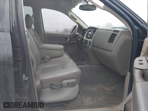 2008 Dodge 1500 SLT with VIN 3D7KS19D88G134718, listed as a IAAI auction lot 42299401 with 215,794 mi miles and . Bid and sale history available at DreamBid. Image 5.