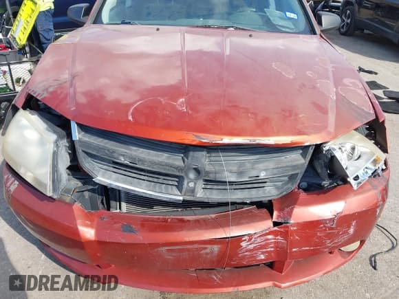 ✅ 2008 Dodge Avenger SXT • VIN: 1B3LC56R08N155347 • Lot: 43403559. Wystawiony na IAAI z przebiegiem 190 891 mil. Bezpłatny archiwum sprzedaży aukcyjnych z USA i szczegółowy raport historii pojazdu na DreamBid. Zdjęcie 12.