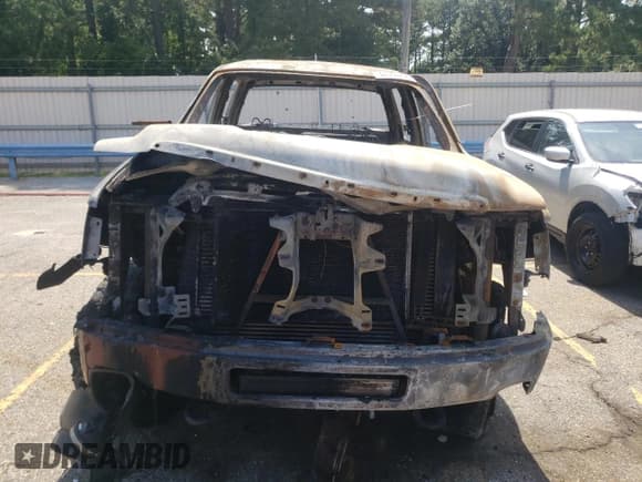 ✅ 2014 GMC Sierra 2500HD Denali • VIN: 1GT125E81EF138662 • Lot: 61955755. Listed on Copart with Not provided. Free auction sales archive from the USA and detailed vehicle history report at DreamBid. Image 5.