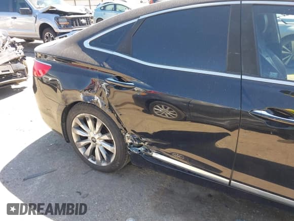 ✅ 2013 Hyundai Azera • VIN: KMHFH4JG4DA287957 • Лот: 41763771. Опубликован ранее на IAAI с пробегом 165 764 миль. Бесплатный доступ к архиву аукционных продаж из США и подробный отчёт об истории автомобиля на DreamBid. Изображение 6.