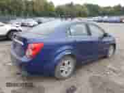2012 Chevrolet Sonic LT z VIN 1G1JD5SHXC4206943, wystawiony jako Copart lot #72568444 z przebiegiem 141 328 mil mil oraz Szkoda całkowita • Salvage title. Historia ofert i sprzedaży dostępna na DreamBid. Obrazek 3.