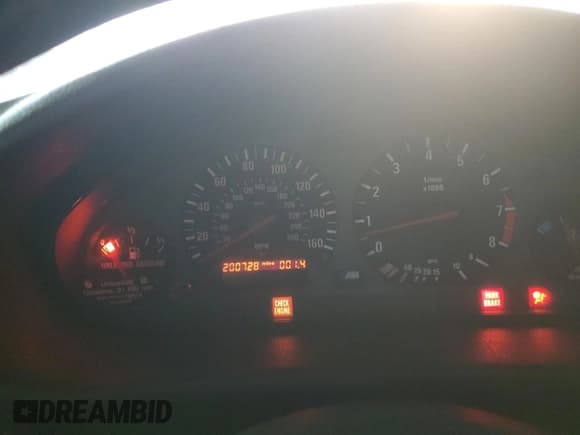 ✅ 1999 BMW 3 Series M3 • VIN: WBSBK0330XEC40893 • Lot: 77965664. Wystawiony na Copart z przebiegiem 200 728 mil. Bezpłatny archiwum sprzedaży aukcyjnych z USA i szczegółowy raport historii pojazdu na DreamBid. Zdjęcie 9.