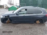 ✅ 2015 BMW X5 xDrive35i • VIN: 5UXKR0C59F0K65562 • Lot: 43586353. Wystawiony na IAAI z przebiegiem 75 522 mil. Bezpłatny archiwum sprzedaży aukcyjnych z USA i szczegółowy raport historii pojazdu na DreamBid. Zdjęcie 14.