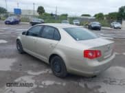 ✅ 2006 Volkswagen Jetta Value Edition • VIN: 3VWPF71K76M780670 • Lot: 43285876. Listed on IAAI with 125,202 mi. Free auction sales archive from the USA and detailed vehicle history report at DreamBid. Image 3.