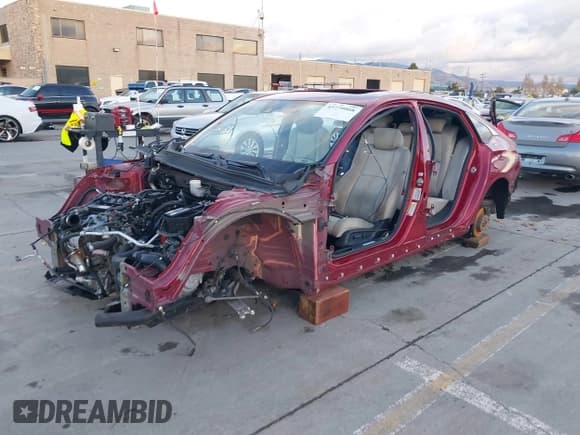 ✅ 2019 Honda Accord EX • VIN: 1HGCV1F42KA092791 • Lot: 43770008. Wystawiony na IAAI z przebiegiem Nie podano. Bezpłatny archiwum sprzedaży aukcyjnych z USA i szczegółowy raport historii pojazdu na DreamBid. Zdjęcie 6.