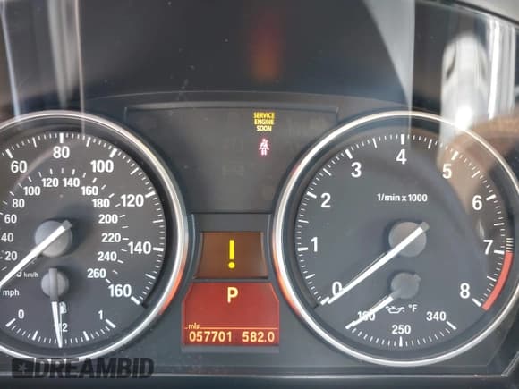 ✅ 2012 BMW 3 Series 328i • VIN: WBADW7C58CE730386 • Lot: 42509664. Listed on IAAI with 57,701 mi. Free auction sales archive from the USA and detailed vehicle history report at DreamBid. Image 7.