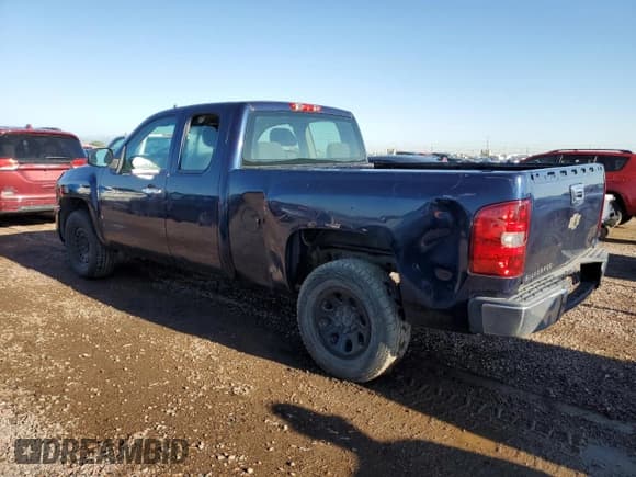 ✅ 2009 Chevrolet Silverado 1500 Work Truck • VIN: 1GCEC19X39Z166055 • Lot: 69466085. Wystawiony na Copart z przebiegiem 163 235 mil. Bezpłatny archiwum sprzedaży aukcyjnych z USA i szczegółowy raport historii pojazdu na DreamBid. Zdjęcie 2.