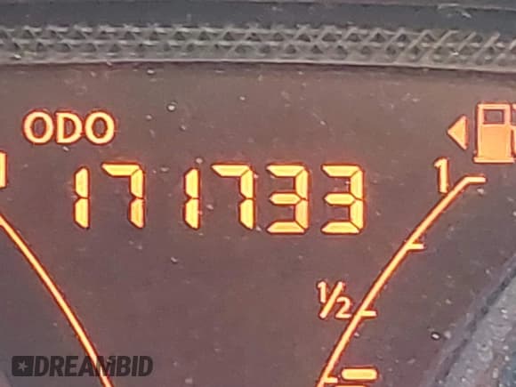 ✅ 2014 Nissan Note SV • VIN: 3N1CE2CP3EL387983 • Lot: 43272461. Listed on IAAI with 171,733 mi. Free auction sales archive from the USA and detailed vehicle history report at DreamBid. Image 13.