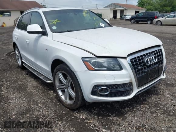 ✅ 2010 Audi Q5 Prestige • VIN: WA1WKAFP0AA082106 • Лот: 42543669. Опубликован ранее на IAAI с пробегом Не указан. Бесплатный доступ к архиву аукционных продаж из США и подробный отчёт об истории автомобиля на DreamBid. Изображение 1.