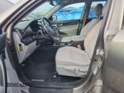 ✅ 2014 Kia Sorento LX • VIN: 5XYKT4A68EG435909 • Lot: 92684285. Listed on Copart with 251,910 mi. Free auction sales archive from the USA and detailed vehicle history report at DreamBid. Image 7.