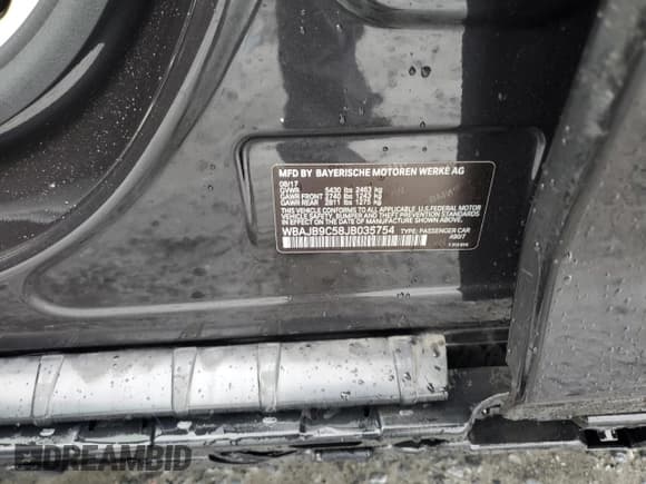 ✅ 2018 BMW 5 Series M550i xDrive • VIN: WBAJB9C58JB035754 • Lot: 82747155. Listed on Copart with 62,172 mi. Free auction sales archive from the USA and detailed vehicle history report at DreamBid. Image 12.